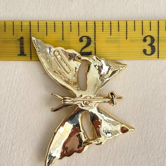 Gerry's Butterfly Brooch Gold Tone With Clear Rhinestones - Picture 5 of 7